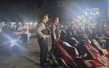 Jelang Idul Fitri, Polres Banggai Patroli di Pusat Perbelanjaan