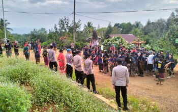 Kapolsek Wiwirano Pimpin Pengamanan dan Pengawalan Pawai Ogoh-Ogoh Meriahkan Nyepi 2026