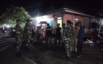 Patroli Terpadu Koramil 1413-09/Sampolawa Perkuat Stabilitas Keamanan Desa Bangun