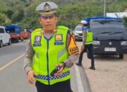 Kasat Lantas Polres Enrekang Pimpin Pengamanan Arus Lalu Lintas di Objek Wisata Permandian Matua, Prioritaskan Kamseltibcar Lantas
