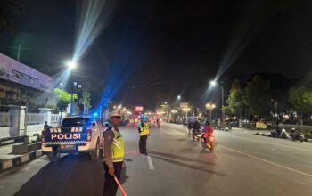 Patroli Malam Minggu Ditlantas Polda Sultra Antisipasi Balap Liar dan Knalpot Brong dan berkendaraan yang ugal- ugalan, Situasi Tetap Kondusif