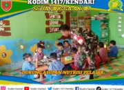 Dukung Asupan Nutrisi Pelajar, Babinsa Koramil 1417-11/Poasia Dampingi Program Makan Bergizi Gratis