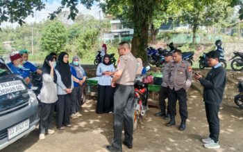Kapolsek Alla Pantau SPPG di Kambiolangi dan Kalosi, Tekankan Kebersihan dan Kewaspadaan