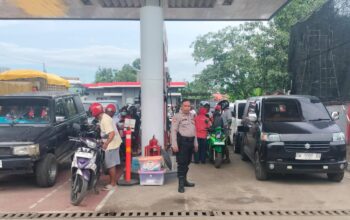POLRES SOPPENG LAKSANAKAN PAM DAN HIMBAUAN KAMTIBMAS DI SPBU, SITUASI TERKENDALI