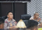 Polres Soppeng Gelar Rapat Koordinasi Menyikapi Antrian Panjang BBM, Kapolres Soppeng Beri Arahan Langsung