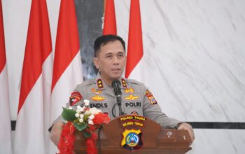 Kunjungi Polres Touna, Kapolda Sulteng Tekankan Disiplin Personel dan Keharmonisan Keluarga