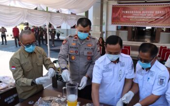 Wakapolres Tana Toraja Hadiri Pemusnahan Barang Bukti yang Digelar oleh Kejari Tana Toraja