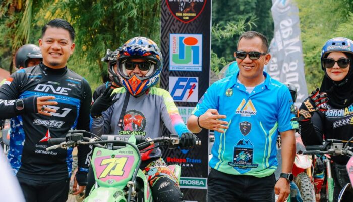 Wabup Luwu Lepas Ratusan Rider di Latimojong, Kapolres Adnan Pandibu Tunjukkan Dukungan untuk Pariwisata Daerah