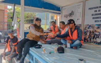 Sosialisasi Layanan Aduan Call Center 110, Bhabinkamtibmas Sasar Pemukiman Warga