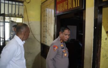 Pastikan Keamanan Tetap Terjaga, Wakapolres Sinjai Cek Langsung Ruang Tahanan.