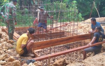 Pemasangan Tiang Jembatan Gantung Garuda di Lawele Masuki Tahap Konstruksi Awal