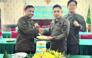 Kejari Padang Panjang Gelar Upacara HUT PERSAJA Ke-75, Dalam Mengawal Kedaulatan