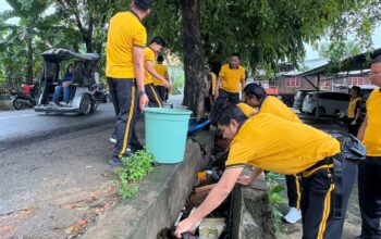 Polres Wajo dan Instansi Terkait Gelar Kerja Bakti Dukung Gerakan Indonesia Asri