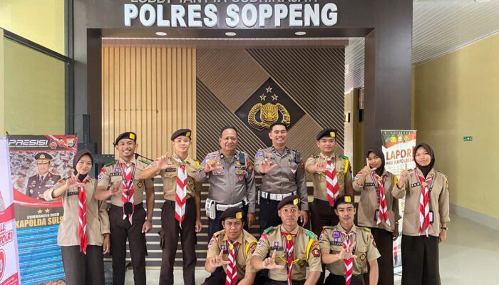 Satlantas Polres Soppeng Berikan Pembekalan Krida Lalu Lintas kepada Pramuka Saka Bhayangkara