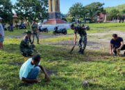 Babinsa Koramil Binongko Bersama Warga Laksanakan Pembersihan Halaman di Kelurahan Palahidu