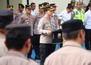 Kapolres Palopo Tekankan Antisipasi Tawuran dan Profesionalisme Penanganan Kasus Saat Apel Jam Pimpinan