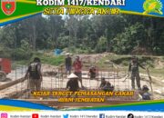 Sinergi TNI dan Warga Amokuni Kejar Target Pemasangan Cakar Ayam Jembatan
