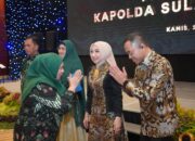 Pisah Sambut Kapolda Sulteng Berlangsung Khidmat, Irjen Pol (Purn) Dr Endi Sutendi Pamit Purna Tugas, Brigjen Pol Nasri Siap Emban Amanah Kapolda Sulteng