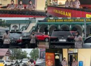 Polwan Polres Sinjai Tampil di Garda Terdepan Saat Personel Polki Shalat Jumat.
