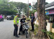 Rutin Patroli, Kasalantas Polres Palopo AKP Deny Kurniawan Tegaskan kegiatan ini Upaya preventif Tekan Angka Pelanggaran Serta kecelakaan Lalu Lintas khususnya di Kalangan Pelajar.