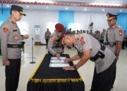 Kapolda Sultra Pimpin Sertijab Wakapolda, Brigjen Pol. Budi Hermawan, S.I.K Resmi Bertugas di Polda Sultra.