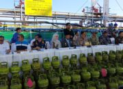 Polda Sulsel Gelar Konferensi Pers Pengungkapan Kasus Penyalahgunaan BBM dan LPG Bersubsidi di Wilayah Sulawesi Selatan