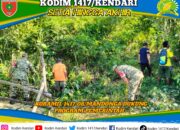 Koramil 1417-08/Mandonga Kerja Bakti Bersama Warga Bersihkan Bantaran Kali Dalam Rangka Dukung Program Pemerintah 