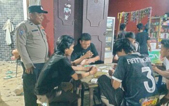 Ciptakan Lingkungan Aman dan Nyaman, Polsek Sajoanging Gelar Patroli Harkamtibmas