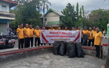 Bersih-Bersih Rumah Ibadah, Bhakti Religi Polres Parepare Sambut Hari Bhayangkara Ke-80