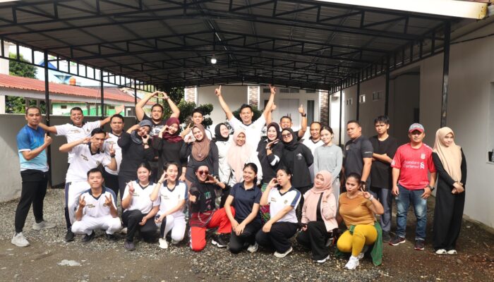 Imigrasi Morowali Gelar Kegiatan Sehat Jasmani dan Rohani untuk Tingkatkan Semangat Kerja Pegawai dalam Melayani Masyarakat