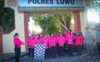 Semarak HUT Bhayangkara ke-80, Polres Luwu Satukan Semangat Pengabdian Lewat Jalan Sehat dan Senam Bersama