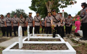 Polres Palopo Ziarah Rombongan, Tanamkan Semangat Juang Pahlawan Kepada Personel