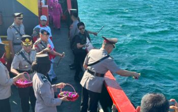 Peringati Hari Bhayangkara Ke-80, Kapolres Parepare Pimpin Tradisi Tabur Bunga Penuh Makna