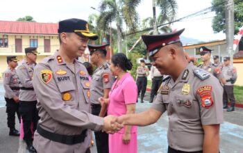25 Personel Polres Tana Toraja Naik Pangkat, Kapolres: Jadikan Motivasi Tingkatkan Profesionalisme