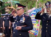 Kapolres Buton Pimpin Upacara Pemakaman Almarhum Iptu La Ode Kustian 