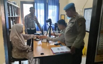 Pastikan Pelayanan Publik Berjalan Lancar, Propam Polres Buton Lakukan Pengecekan Menjelang HUT Bhayangkara Ke-80