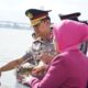 Peringati Hari Bhayangkara ke-80, Kapolda Sultra Ziarah Makam Pahlawan dan Tabur Bunga di TMP Watubangga