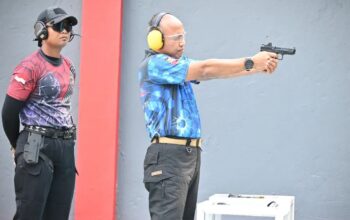 Danlanud Haluoleo Ikut Kejuaran Menembak Kapolda Cup Dalam Rangka HUT Ke-80 Bhayangkara