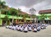 Wakapolsek Mengkendek Berikan Sosialisasi Tertib Berlalu Lintas dan Edukasi Kamtibmas kepada Siswa Baru SMP Andika Mebali