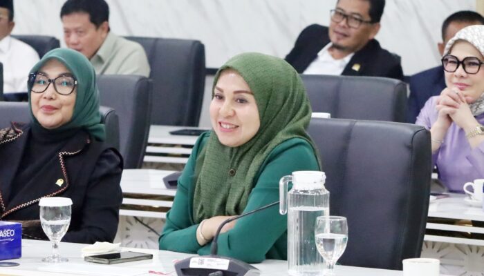 Komisi VIII DPR RI Menyetujui DP Penyelenggaraan Haji 2027 Rp 4 T, Tapi Pastikan Layanan Jemaah Lebih Baik