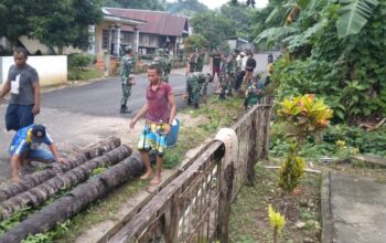 Koramil 1413-05/Kaledupa Tunjukkan Kepedulian Nyata Lewat Karya Bakti Bersama Warga