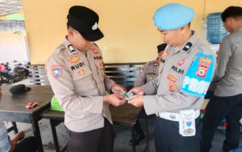 Kanit Provos Polsek Alla Laksanakan Gaktibplin Personel, Tingkatkan Disiplin dan Profesionalisme