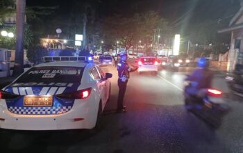 Satlantas Polresta Banggai Tingkatkan Patroli Blue Light di Titik Rawan Malam Hari