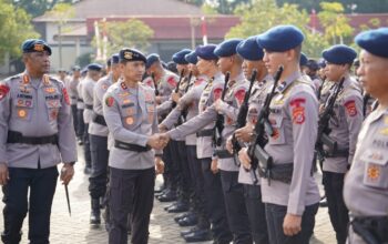 Kapolda Sultra Tekankan Kesiapsiagaan dan Profesionalisme Personel Saat Pimpin Apel Pengarahan di Mako Satbrimob