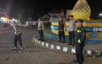 Tingkatkan Keamanan di Tengah Masyarakat, Polres Buton Intensifkan Patroli Malam
