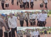 Sentuhan Humanis Polres Sinjai, Tradisi Kotak Amal Usai Apel Bantu Warga yang Membutuhkan.