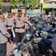Kapolres Enrekang Pimpin Pemeriksaan Kendaraan Dinas R4 dan R2 Guna Optimalkan Kesiapan Personel dalam Pelaksanaan Tugas