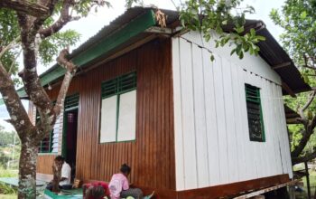 Rumah Bapak Herman Rampung 100 Persen, TMMD Ke-129 Wujudkan Hunian Layak dan Nyaman bagi Warga Kampung Sesor