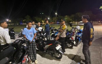 Cegah Balap Liar, Pamapta II Polres Luwu Edukasi Komunitas Motor hingga Tindak Pelanggar Dini Hari