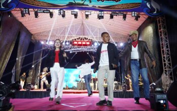 Panggung Hiburan Festival Raimuti 2026 Meriahkan Malam Puncak, Perkuat Kebersamaan TNI dan Rakyat